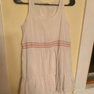 Flowy White Tunic with Pink Band